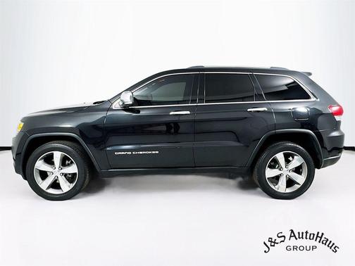 Brilliant Black Crystal Pearlcoat 2016 Jeep Grand Cherokee Limited