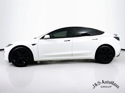 2024 Tesla Model 3 Long Range