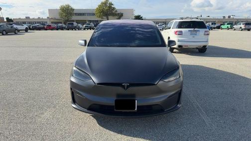 2025 Tesla Model X Base