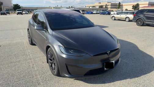 2025 Tesla Model X Base