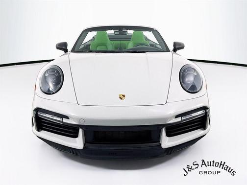 2022 Porsche 911 Turbo S