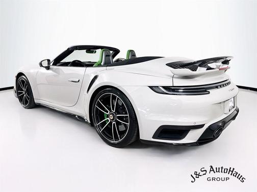2022 Porsche 911 Turbo S