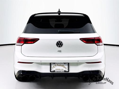 2023 Volkswagen Golf R 2.0T