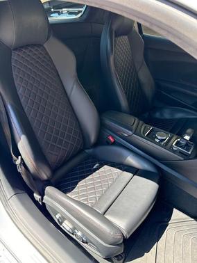 2017 Audi R8 5.2 quattro Plus