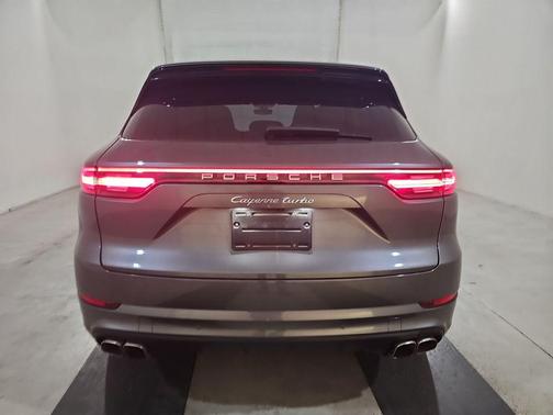 2020 Porsche Cayenne Turbo