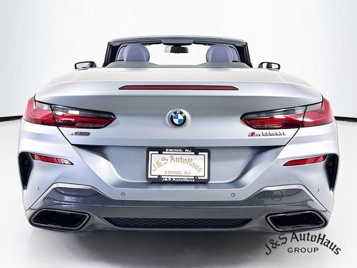 2022 BMW M850 i xDrive