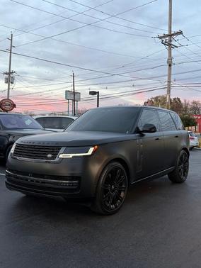 2024 Land Rover Range Rover P530 SE