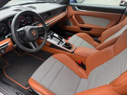 2024 Porsche 911 Carrera 4S