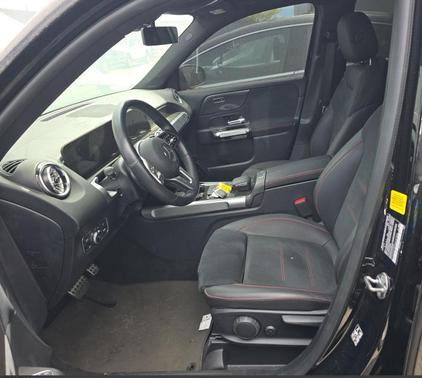 Black 2022 Mercedes-Benz GLB 250 Base 4MATIC