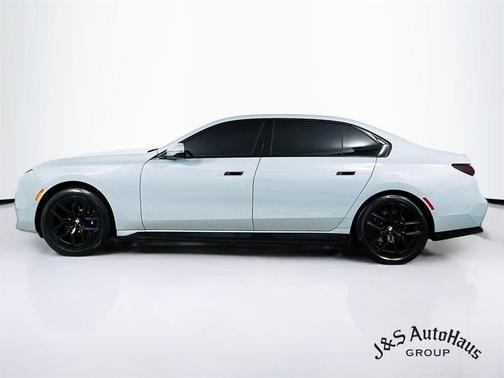 2024 BMW i7 xDrive60