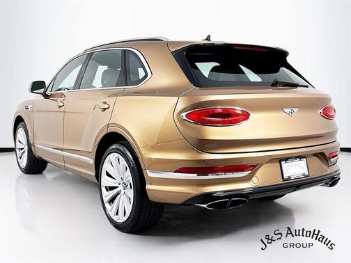 2021 Bentley Bentayga V8