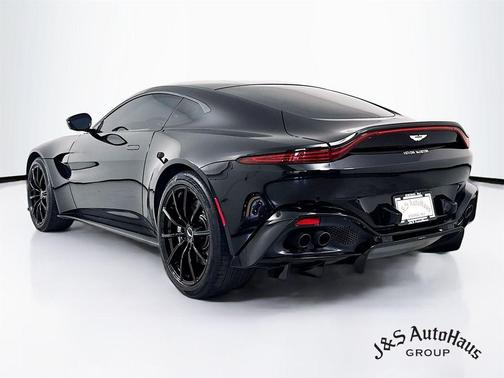 2020 Aston Martin Vantage Base