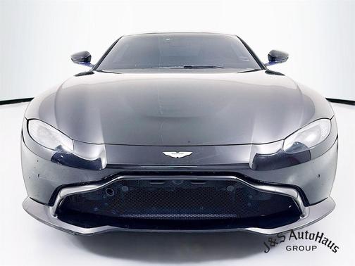 2020 Aston Martin Vantage Base