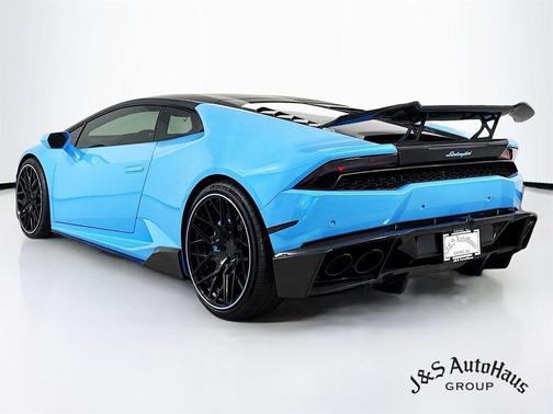 2016 Lamborghini Huracan LP610-4