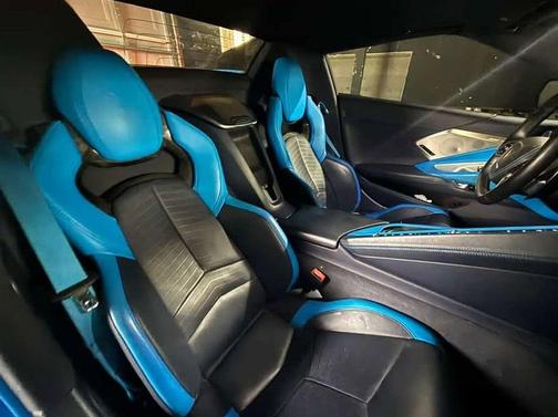 2022 Chevrolet Corvette Stingray w/3LT