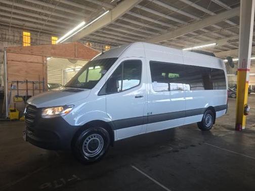 2025 Mercedes-Benz Sprinter 2500 High Roof