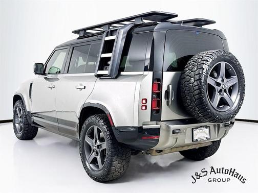 2023 Land Rover Defender 110 X-Dynamic SE