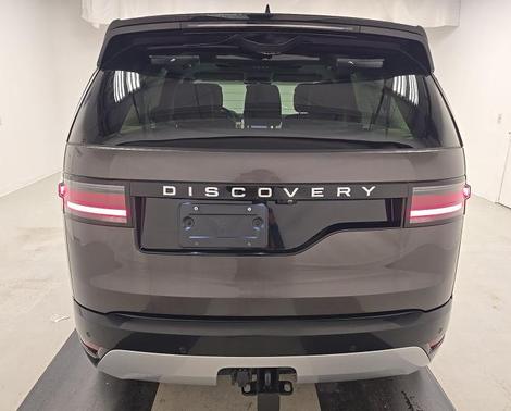 Charente Grey 2025 Land Rover Discovery P360 Metropolitan Edition