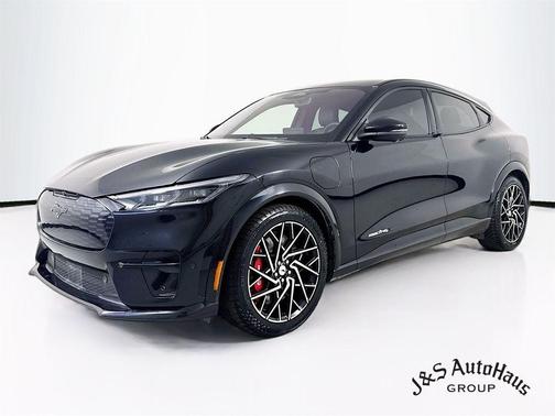 2022 Ford Mustang Mach-E GT