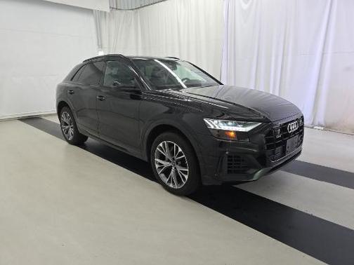 2023 Audi Q8 55 Premium