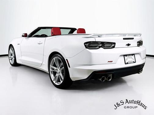 2021 Chevrolet Camaro LT1