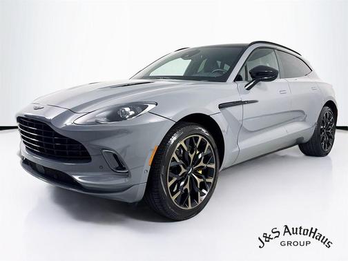 2022 Aston Martin DBX Base
