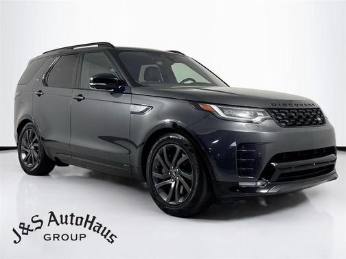 Black 2022 Land Rover Discovery P360 S R-Dynamic