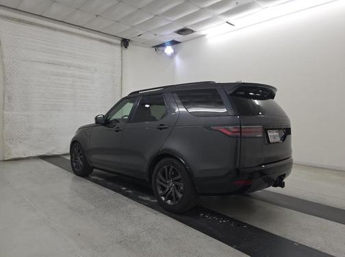 Black 2022 Land Rover Discovery P360 S R-Dynamic