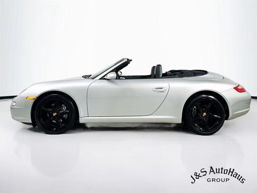 2006 Porsche 911 Carrera 4 Cabriolet