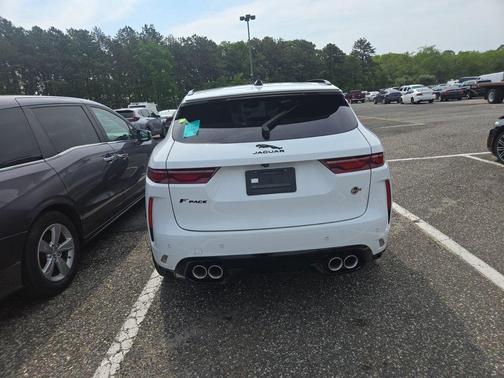 2022 Jaguar F-PACE SVR