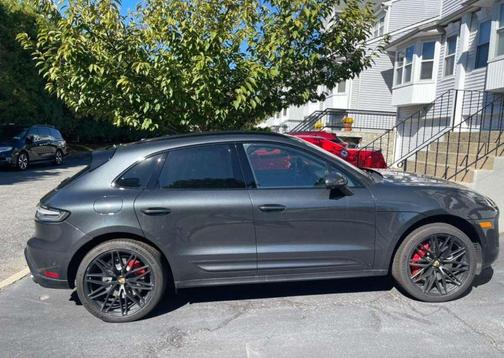 2024 Porsche Macan GTS