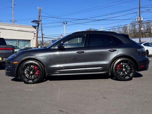 2024 Porsche Macan GTS