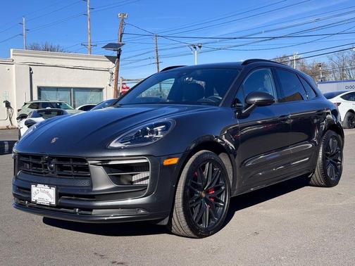 2024 Porsche Macan GTS
