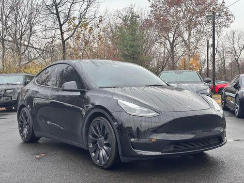 2023 Tesla Model Y Performance