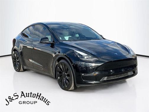 2023 Tesla Model Y Performance