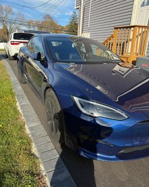 2022 Tesla Model S Base
