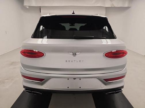 2021 Bentley Bentayga V8