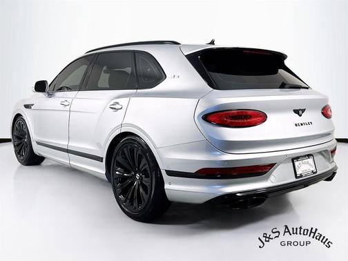 2021 Bentley Bentayga V8