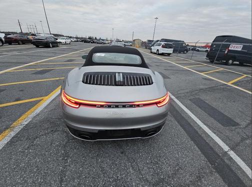 2022 Porsche 911 Carrera 4S