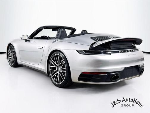 2022 Porsche 911 Carrera 4S