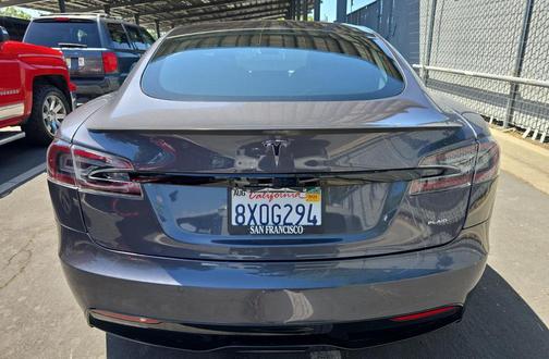 2021 Tesla Model S Plaid