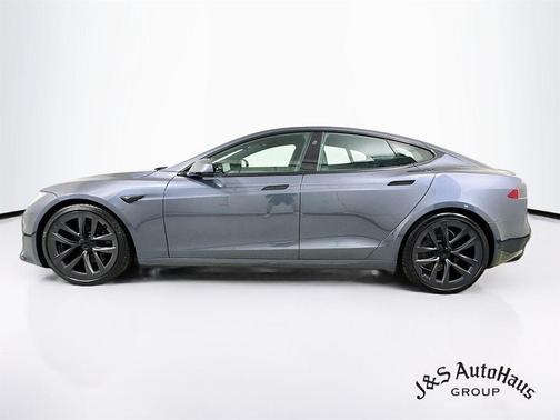 2021 Tesla Model S Plaid
