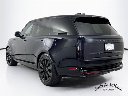 Black 2024 Land Rover Range Rover P550e Autobiography