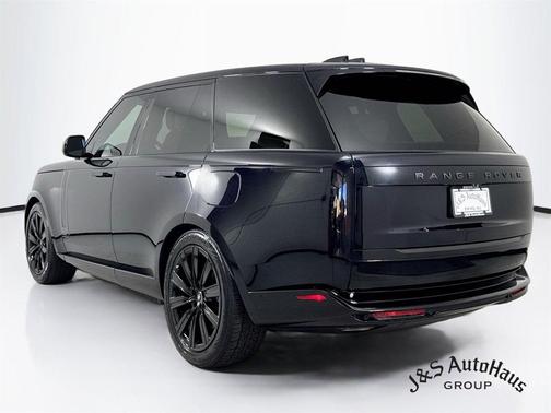 Black 2024 Land Rover Range Rover P550e Autobiography