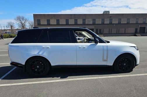 Ostuni Pearl White 2023 Land Rover Range Rover Autobiography