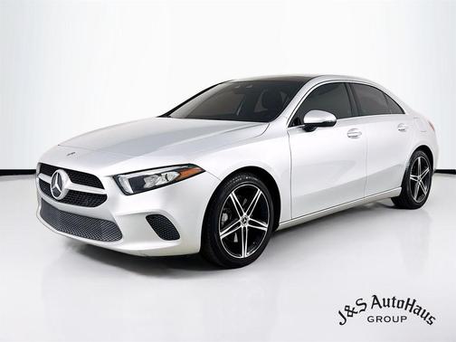 2020 Mercedes-Benz A-Class A 220 4MATIC