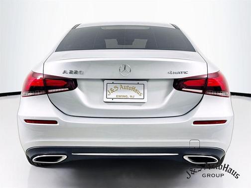 2020 Mercedes-Benz A-Class A 220 4MATIC