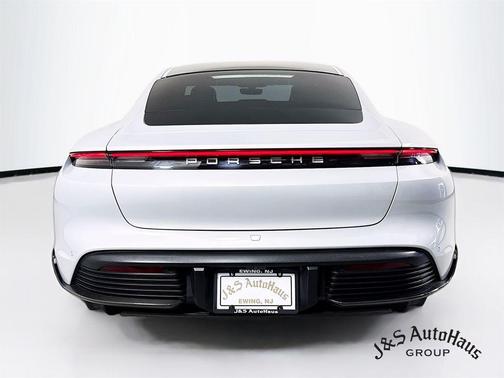 2021 Porsche Taycan Turbo S