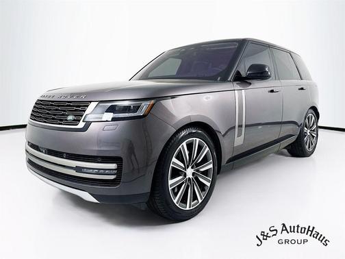 2023 Land Rover Range Rover P530 SE