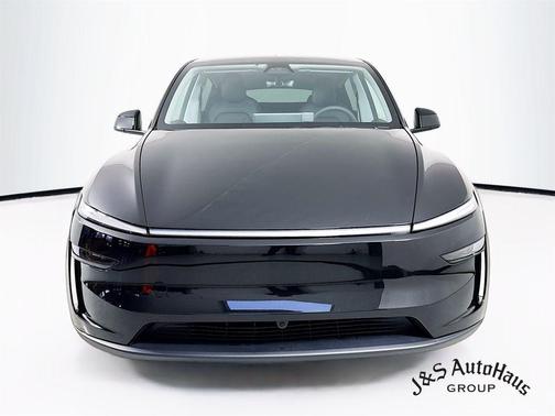 2026 Tesla Model Y Long Range